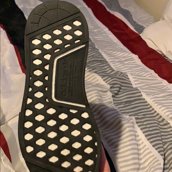 Adidas NMD R1 - Picture 4 of 4